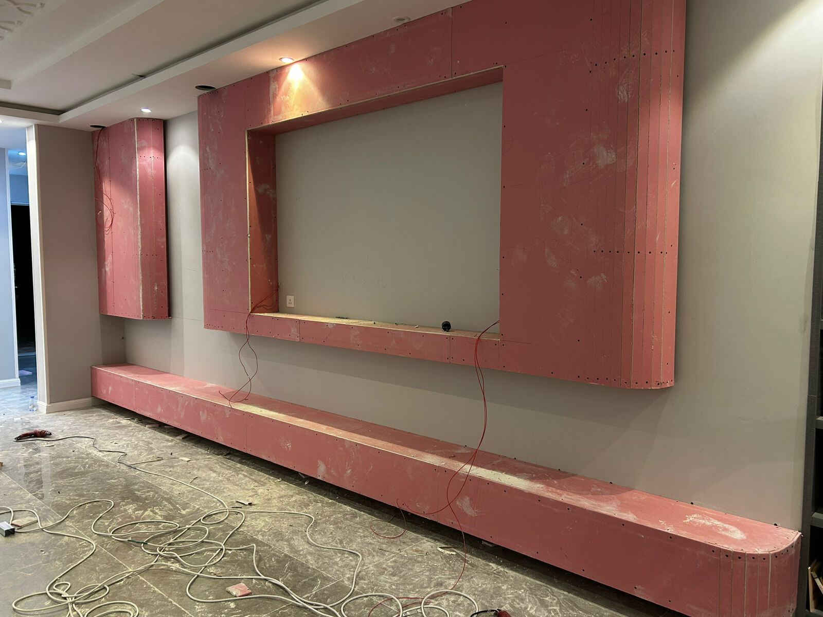 TV & Media Wall Units sample 1